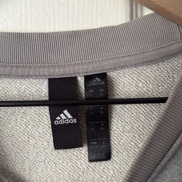Adidas x Peloton Grey Crewneck Sweatshirt size XL - Picture 5 of 9